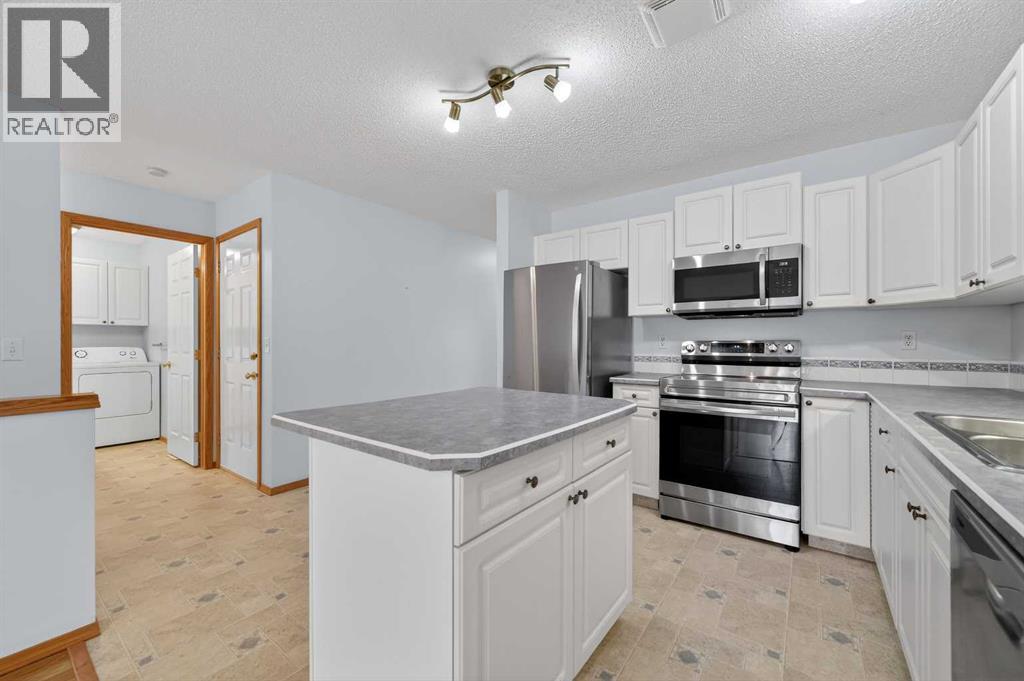 17, 16 Champion Road, Carstairs, Alberta  T0M 0N0 - Photo 11 - A2283479