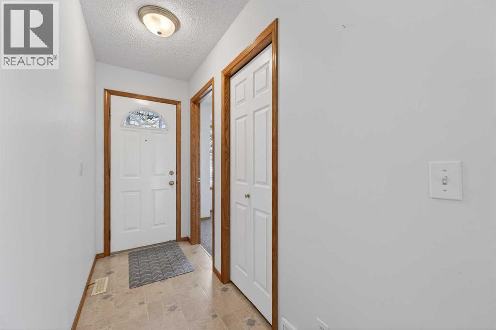 17, 16 Champion Road, Carstairs, Alberta  T0M 0N0 - Photo 5 - A2283479