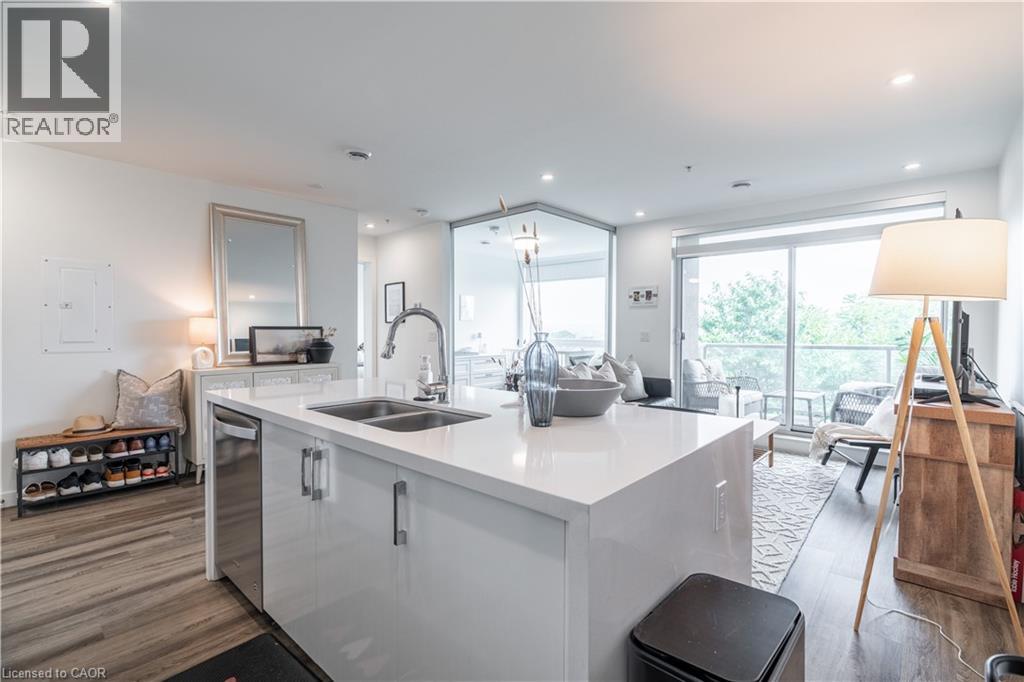 455 Charlton Avenue E Unit# 306, Hamilton, Ontario  L8N 0B2 - Photo 10 - 40801437