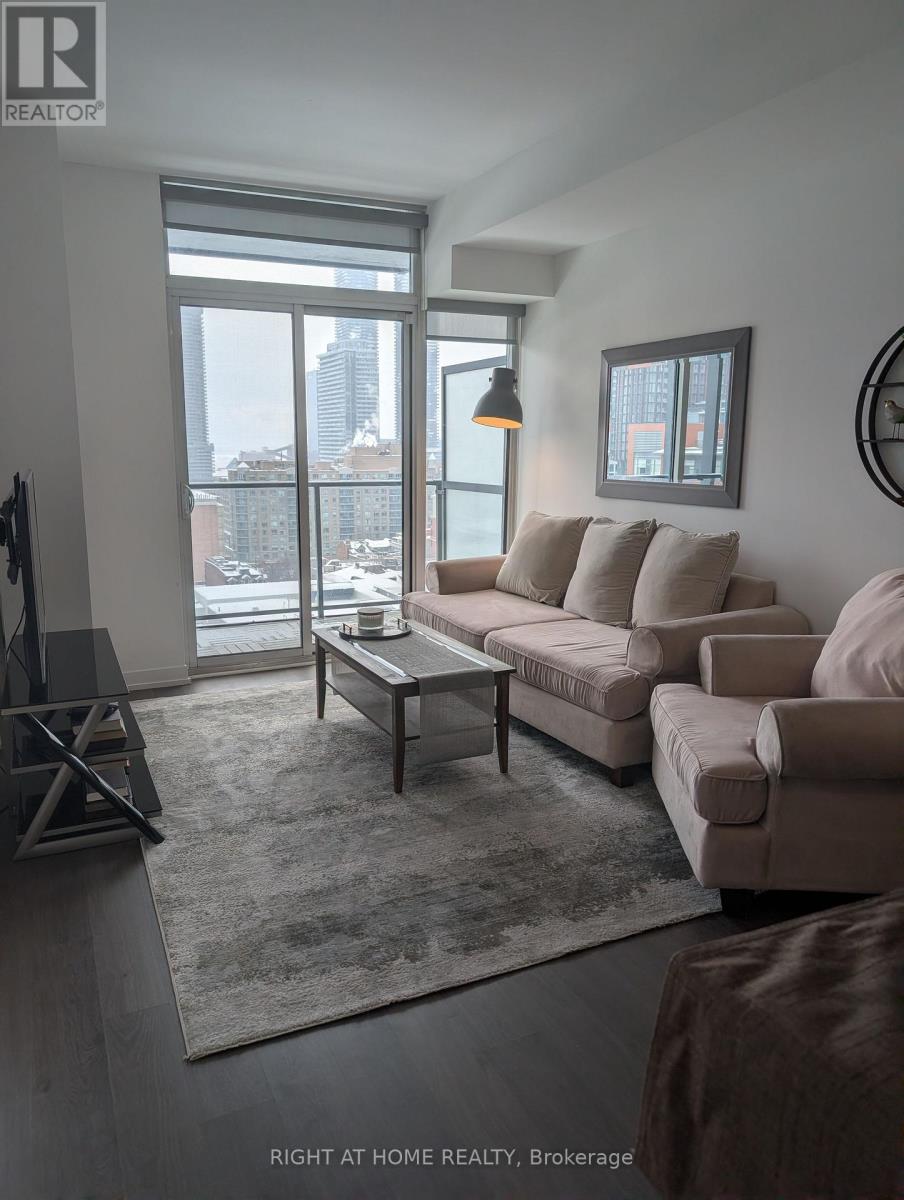 1207 - 105 George Street, Toronto (Moss Park), Ontario  M5S 2E8 - Photo 18 - C12769766