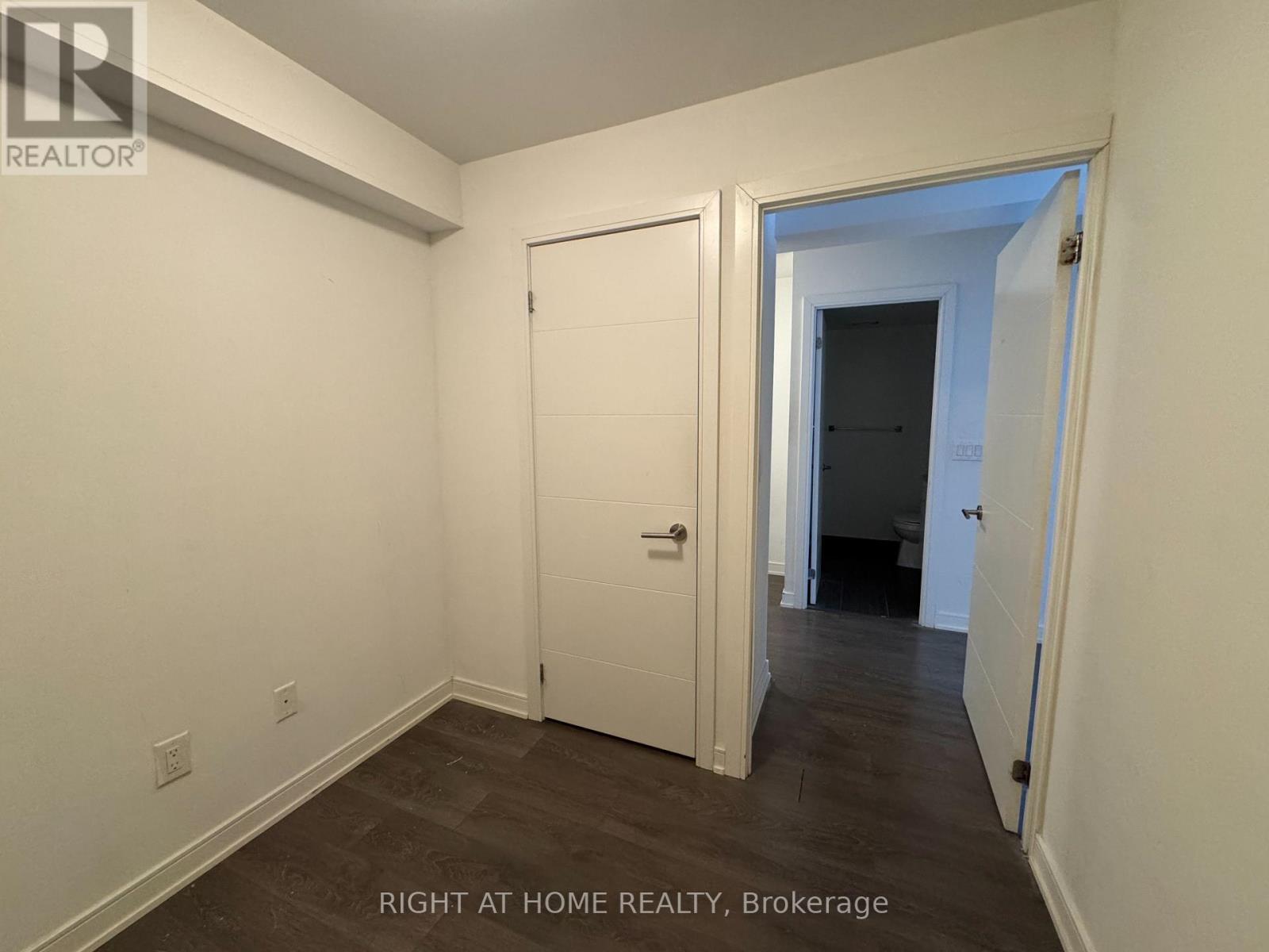 623 - 525 Adelaide Street W, Toronto (Waterfront Communities), Ontario  M5V 0N7 - Photo 6 - C12769768