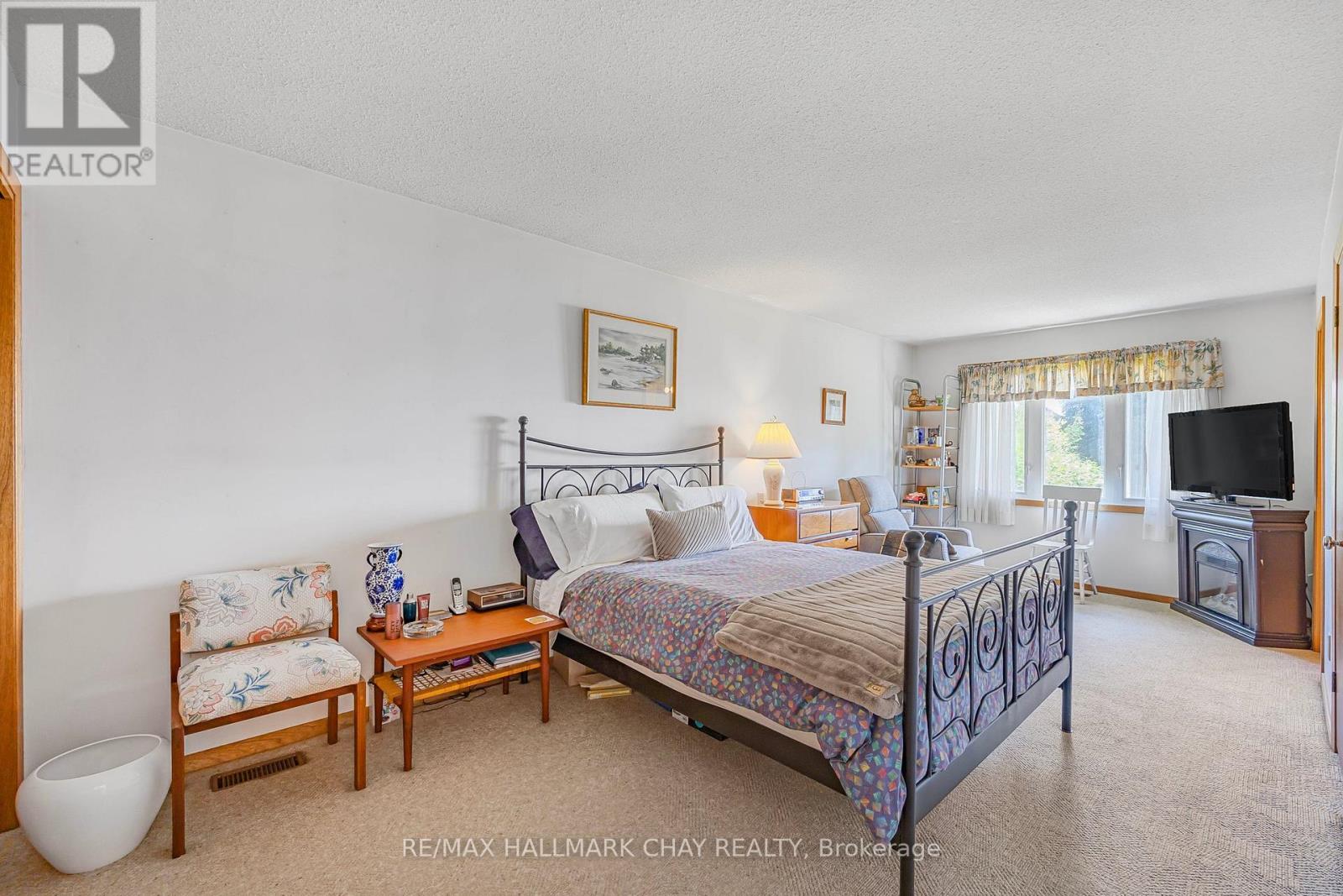 1125 Woodland Drive, Oro-Medonte, Ontario  L3V 6H1 - Photo 21 - S12769786