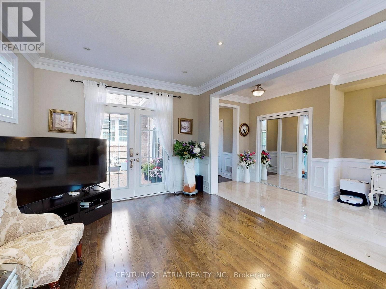 2 Colonel George Mclaren Drive, Markham, Ontario  L6C 0L3 - Photo 12 - N12763072