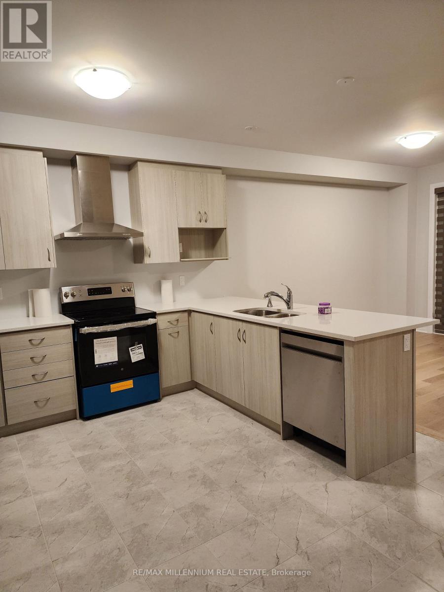 879 Douro Street, Stratford, Ontario  N5A 0E3 - Photo 9 - X12763842