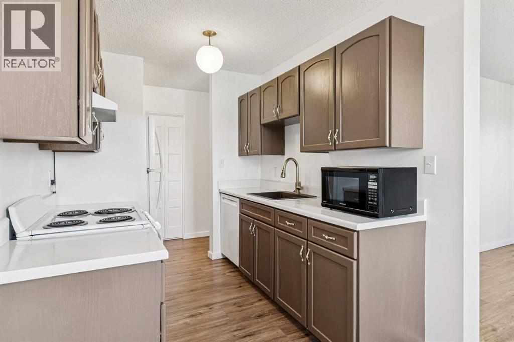 54, 366 94 Avenue Se, Calgary, Alberta  T2J 5P1 - Photo 6 - A2283464