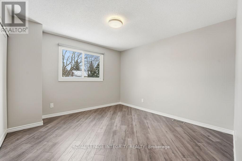 2039 St. Laurent Boulevard, Ottawa, Ontario  K1G 1A5 - Photo 9 - X12769804