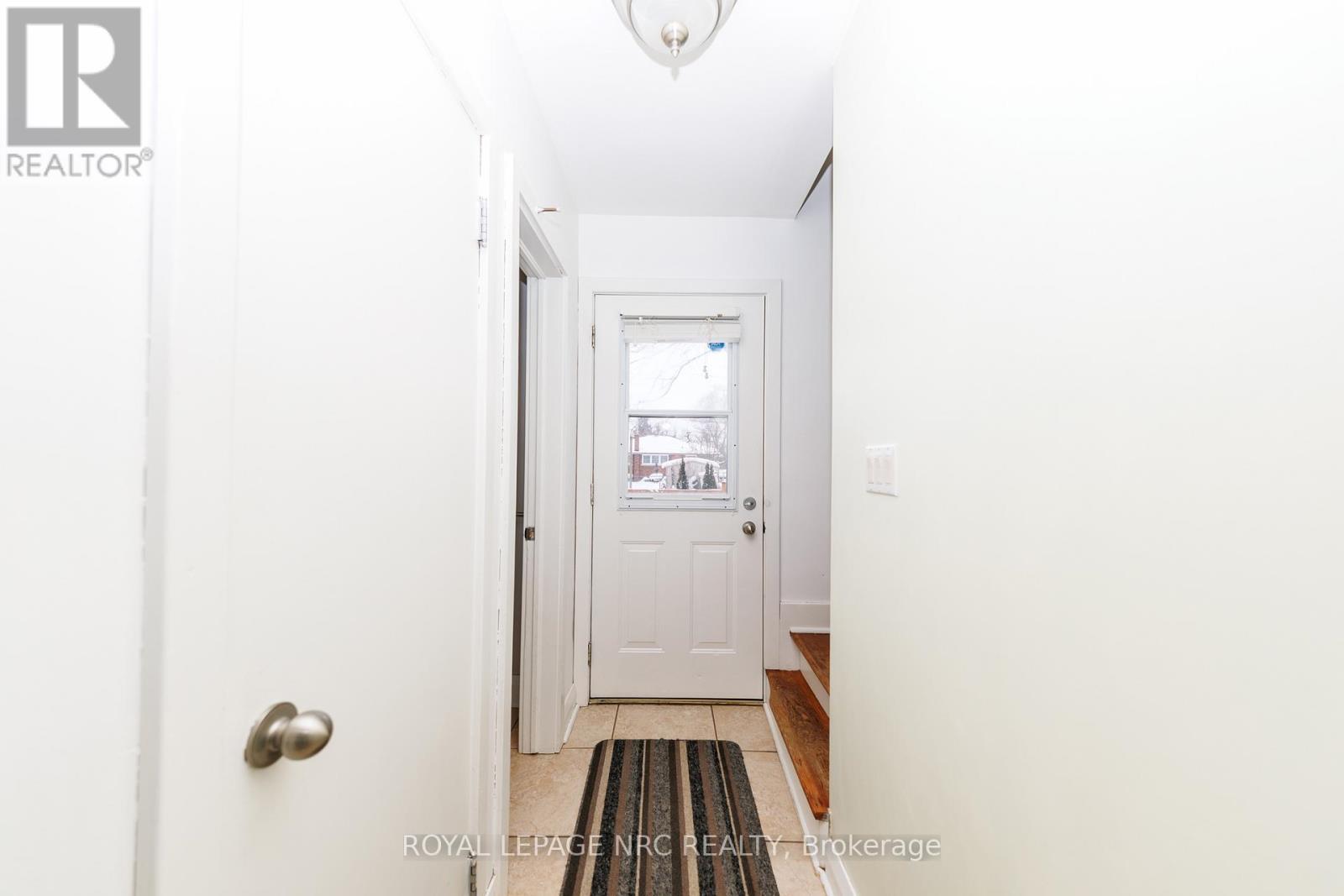 41 Mcdonald Avenue, Thorold (Thorold Downtown), Ontario  L2V 3E5 - Photo 12 - X12769832