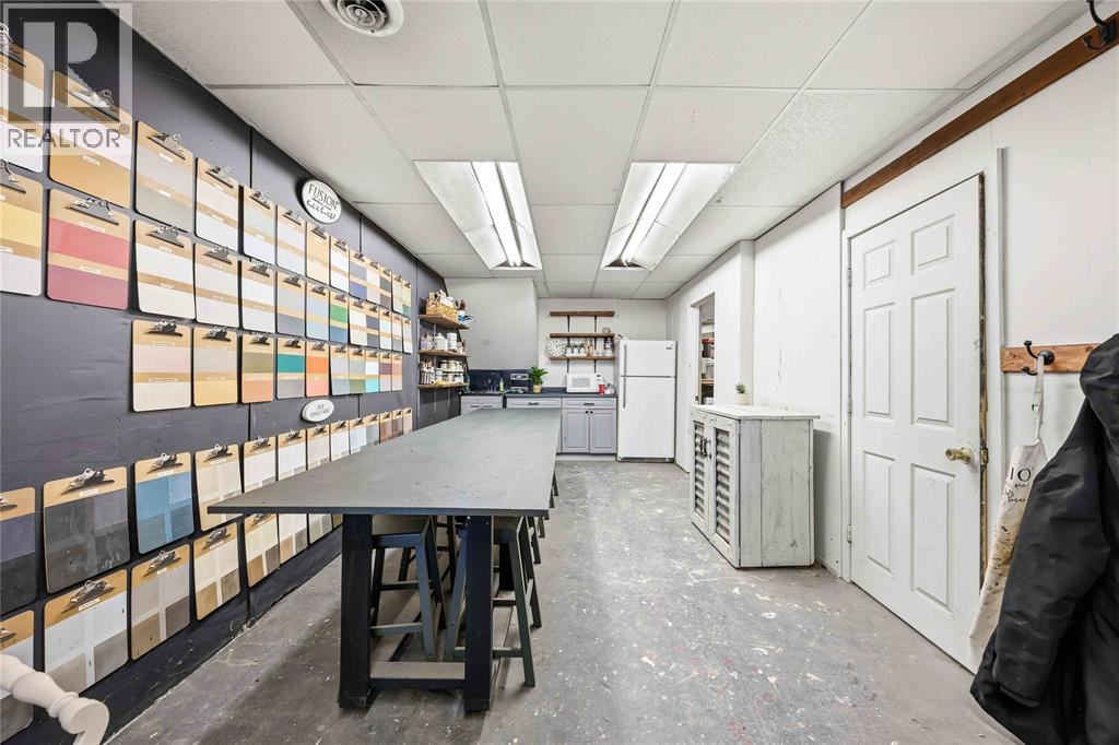 116 East Street North, Sarnia, Ontario  N7T 6X2 - Photo 4 - 26002492