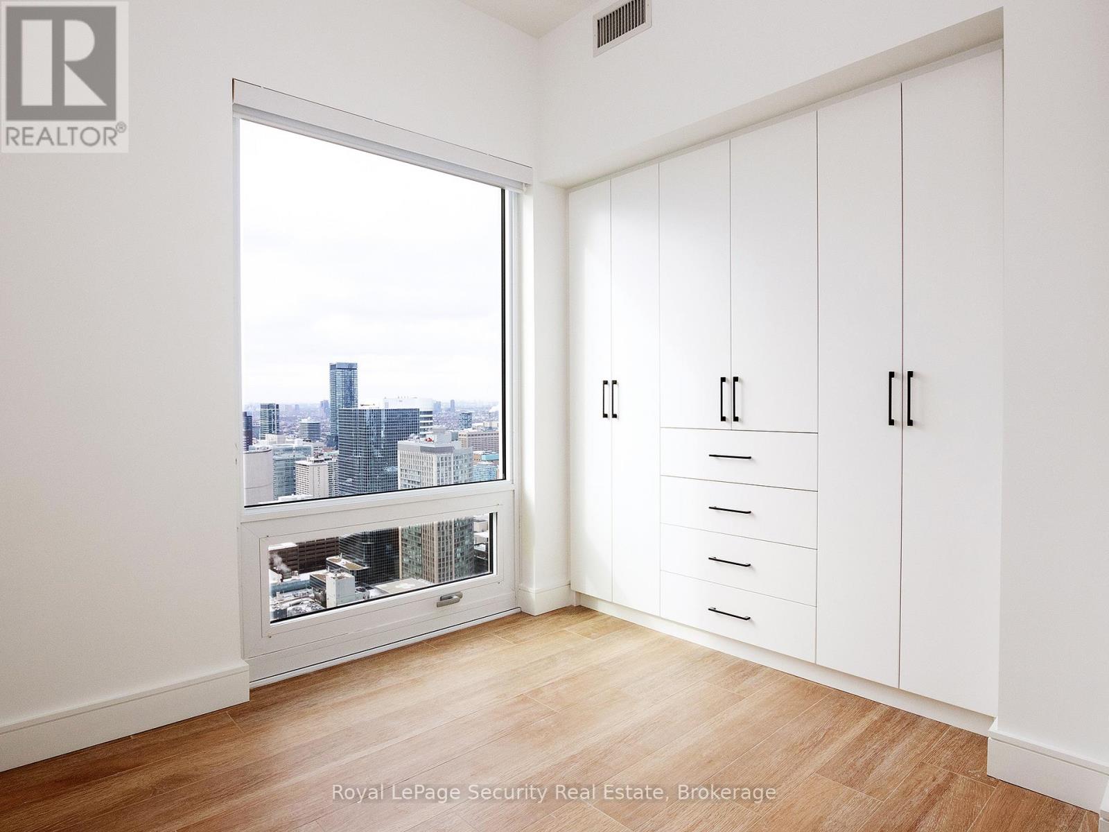 5710 - 88 Queen Street E, Toronto (Church-Yonge Corridor), Ontario  M5C 0B6 - Photo 20 - C12769794