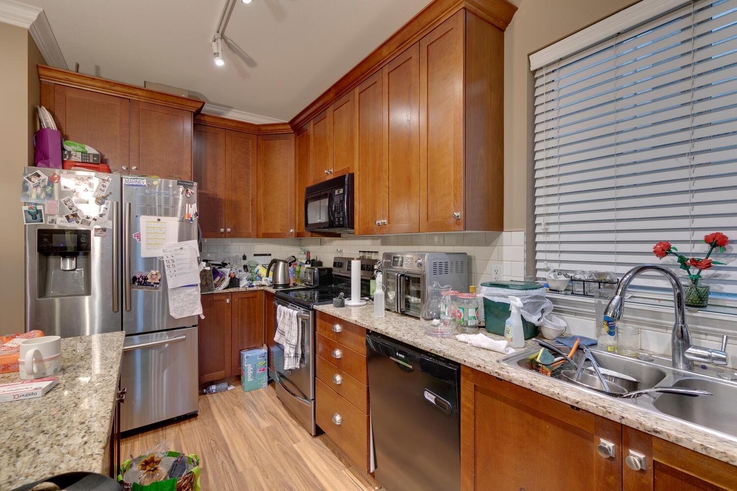 18913 67a Avenue, Surrey, British Columbia  V4N 6A1 - Photo 12 - R3084826