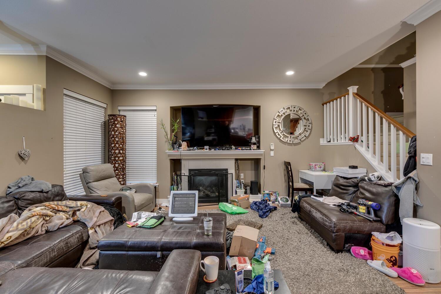 18913 67a Avenue, Surrey, British Columbia  V4N 6A1 - Photo 5 - R3084826