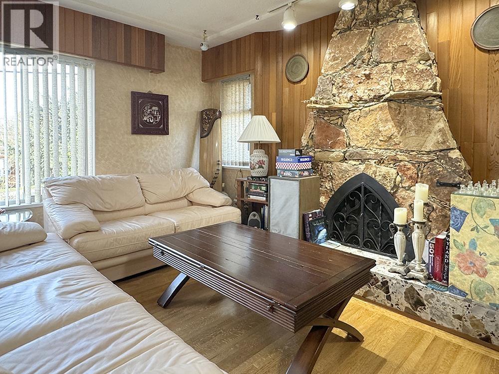 Listing Picture 5 of 40 : 8140 LUCAS ROAD, Richmond / 烈治文 - 魯藝地產 Yvonne Lu Group - MLS Medallion Club Member