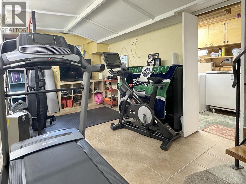 Listing Picture 24 of 40 : 8140 LUCAS ROAD, Richmond / 烈治文 - 魯藝地產 Yvonne Lu Group - MLS Medallion Club Member