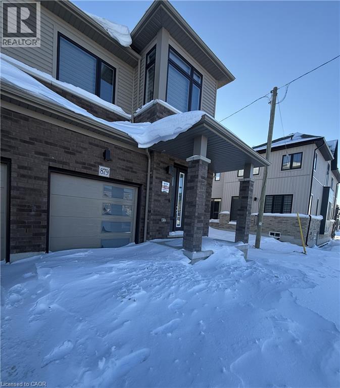 879 Douro Street, Stratford, Ontario  N5A 0E3 - Photo 3 - 40803227