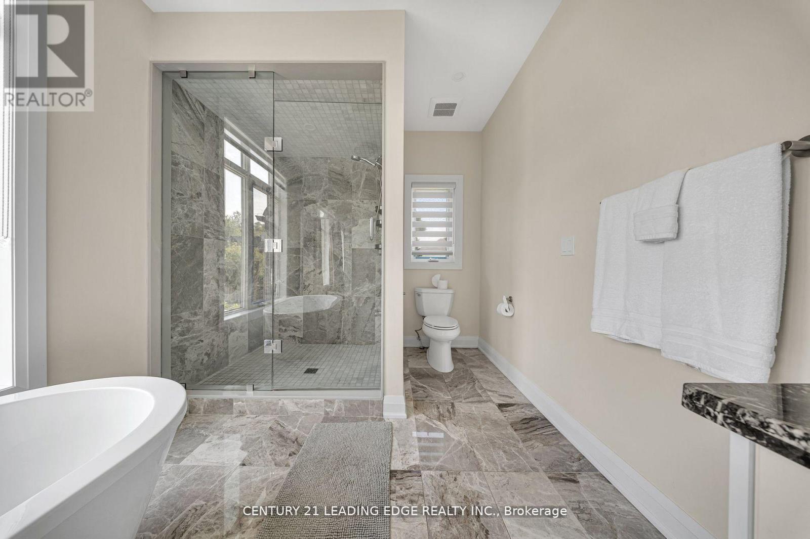 736 Hillview Crescent, Pickering (West Shore), Ontario  L1W 2S1 - Photo 21 - E12769820