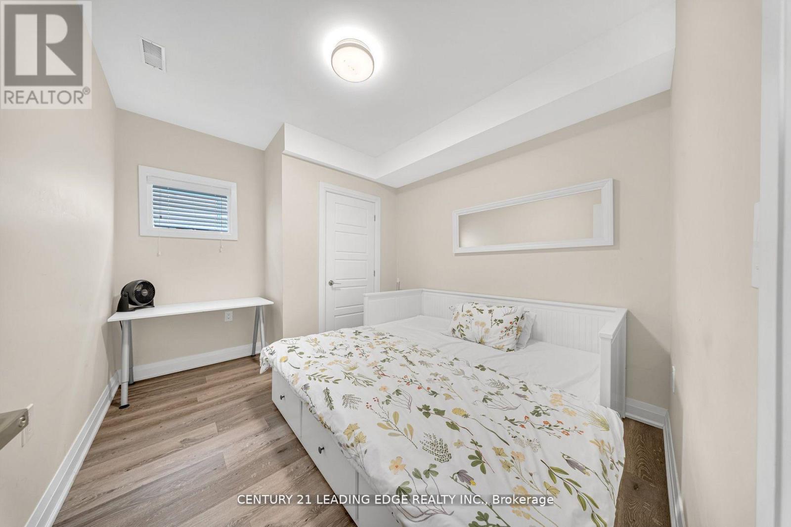 736 Hillview Crescent, Pickering (West Shore), Ontario  L1W 2S1 - Photo 36 - E12769820