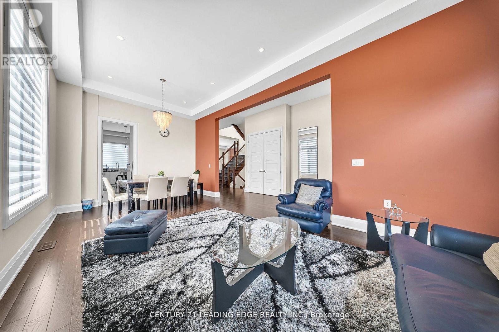 736 Hillview Crescent, Pickering (West Shore), Ontario  L1W 2S1 - Photo 7 - E12769820