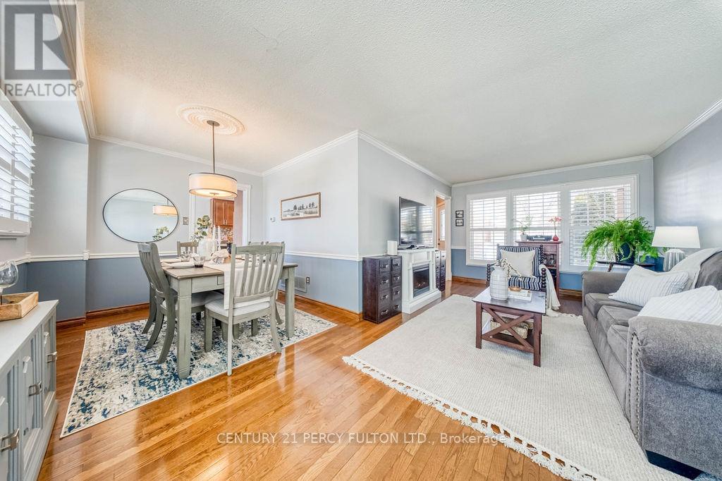 1037 Maury Crescent, Pickering (Liverpool), Ontario  L1X 1R3 - Photo 19 - E12769822