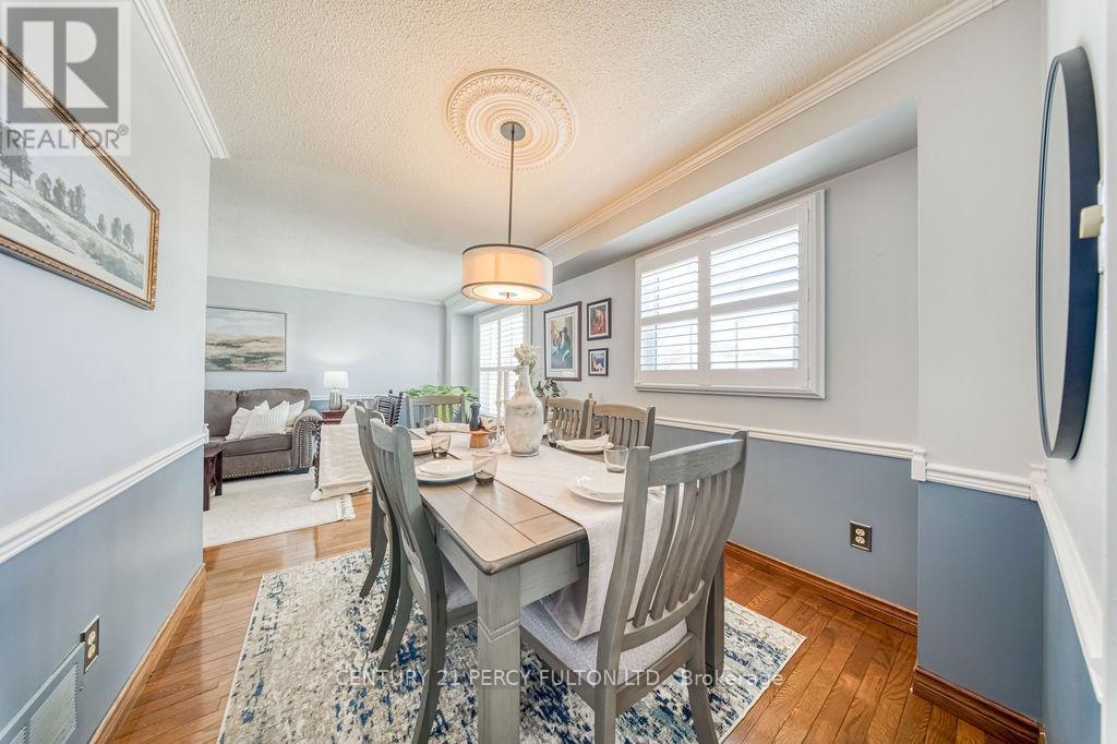 1037 Maury Crescent, Pickering (Liverpool), Ontario  L1X 1R3 - Photo 21 - E12769822