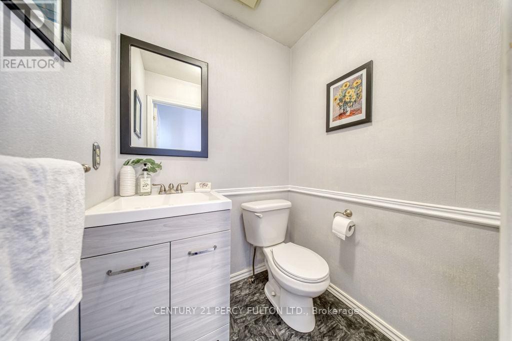 1037 Maury Crescent, Pickering (Liverpool), Ontario  L1X 1R3 - Photo 24 - E12769822