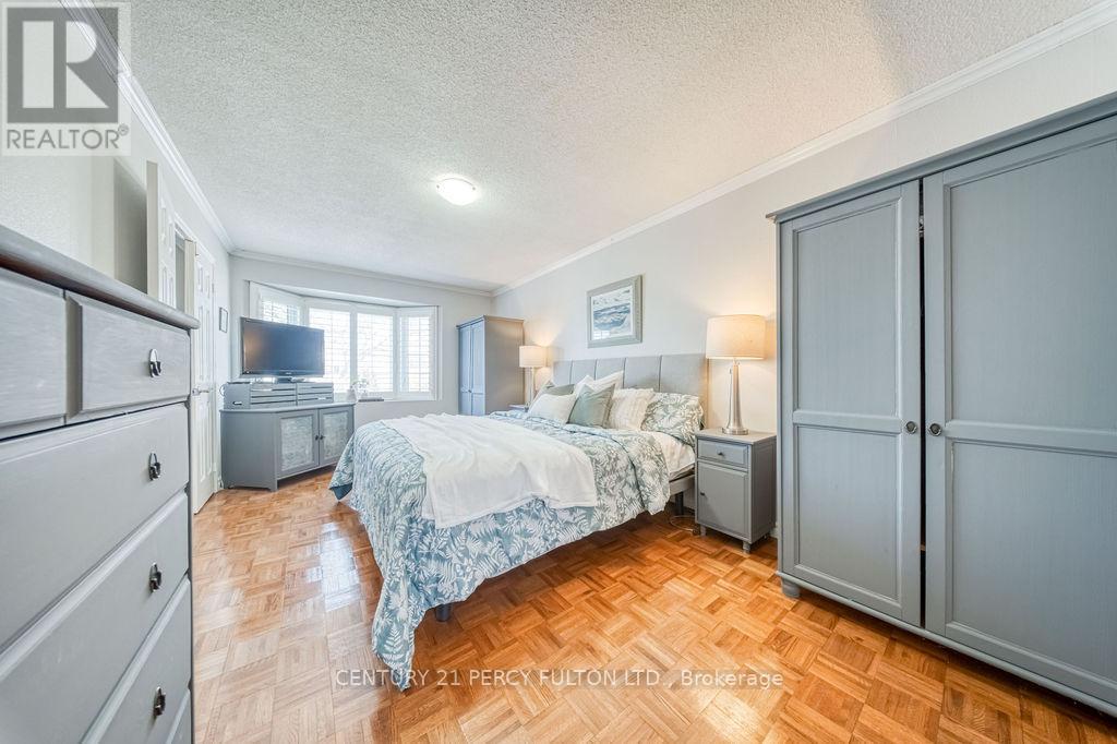 1037 Maury Crescent, Pickering (Liverpool), Ontario  L1X 1R3 - Photo 27 - E12769822