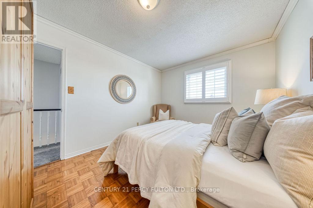 1037 Maury Crescent, Pickering (Liverpool), Ontario  L1X 1R3 - Photo 32 - E12769822