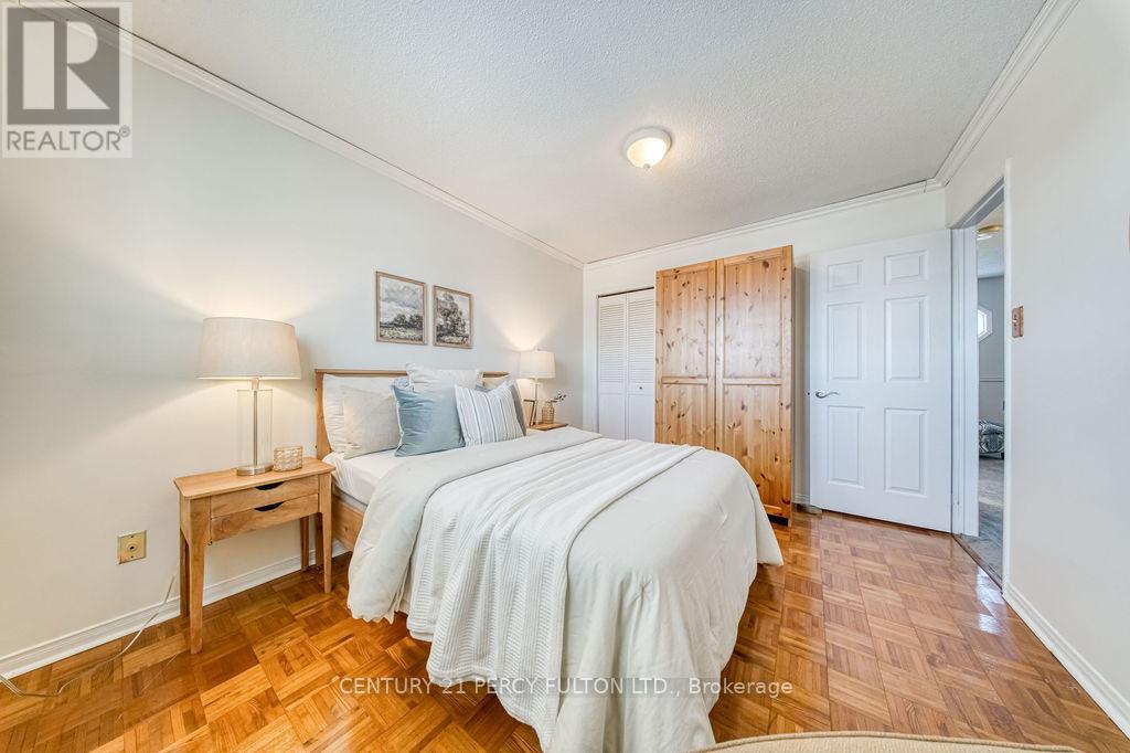 1037 Maury Crescent, Pickering (Liverpool), Ontario  L1X 1R3 - Photo 33 - E12769822