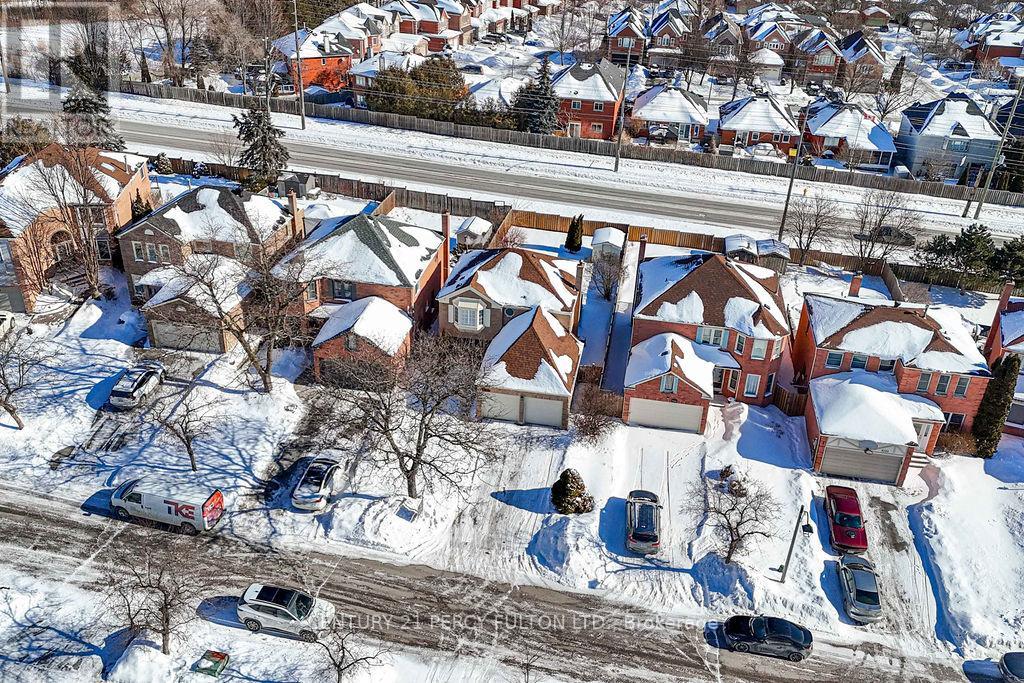 1037 Maury Crescent, Pickering (Liverpool), Ontario  L1X 1R3 - Photo 44 - E12769822