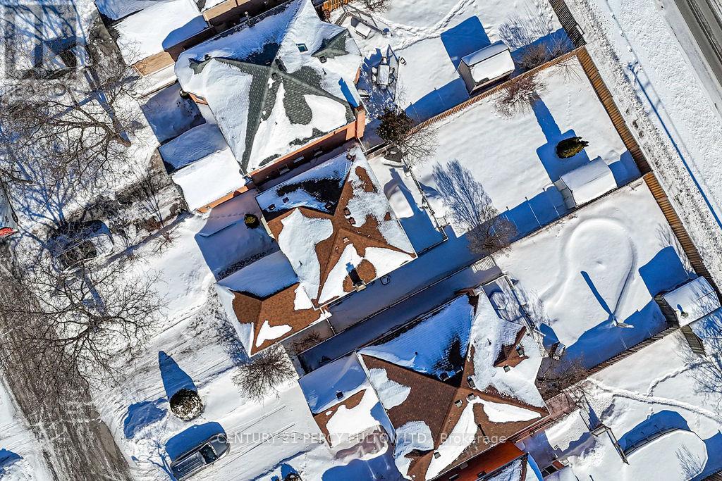 1037 Maury Crescent, Pickering (Liverpool), Ontario  L1X 1R3 - Photo 45 - E12769822