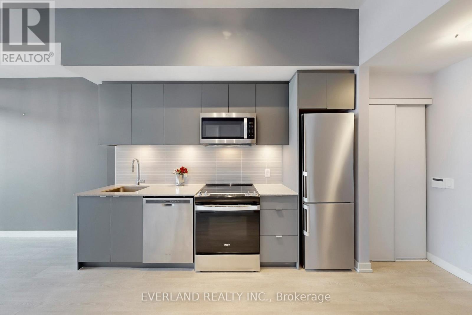 709e - 8868 Yonge Street, Richmond Hill (South Richvale), Ontario  L4C 1Z8 - Photo 8 - N12769816