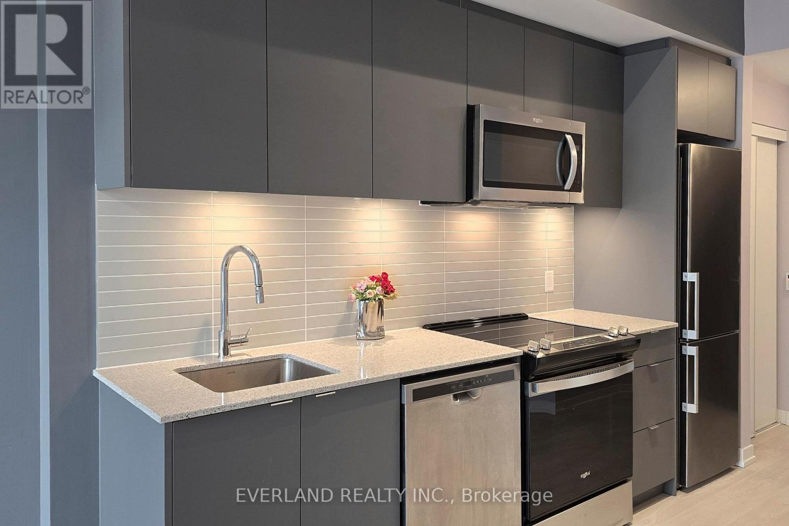 709e - 8868 Yonge Street, Richmond Hill (South Richvale), Ontario  L4C 1Z8 - Photo 9 - N12769816