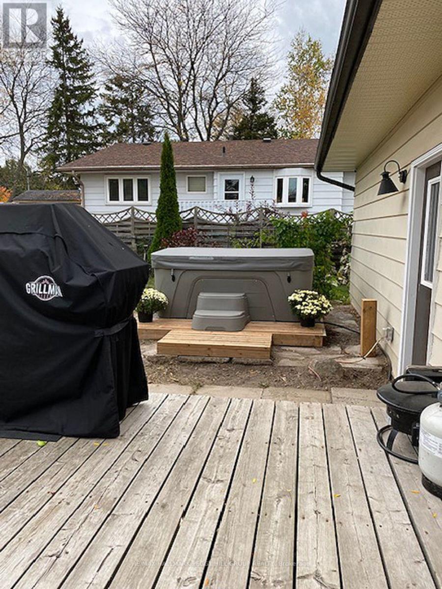 229 Deborah Way, Barrie (Painswick North), Ontario  L4N 4N8 - Photo 19 - S12769792