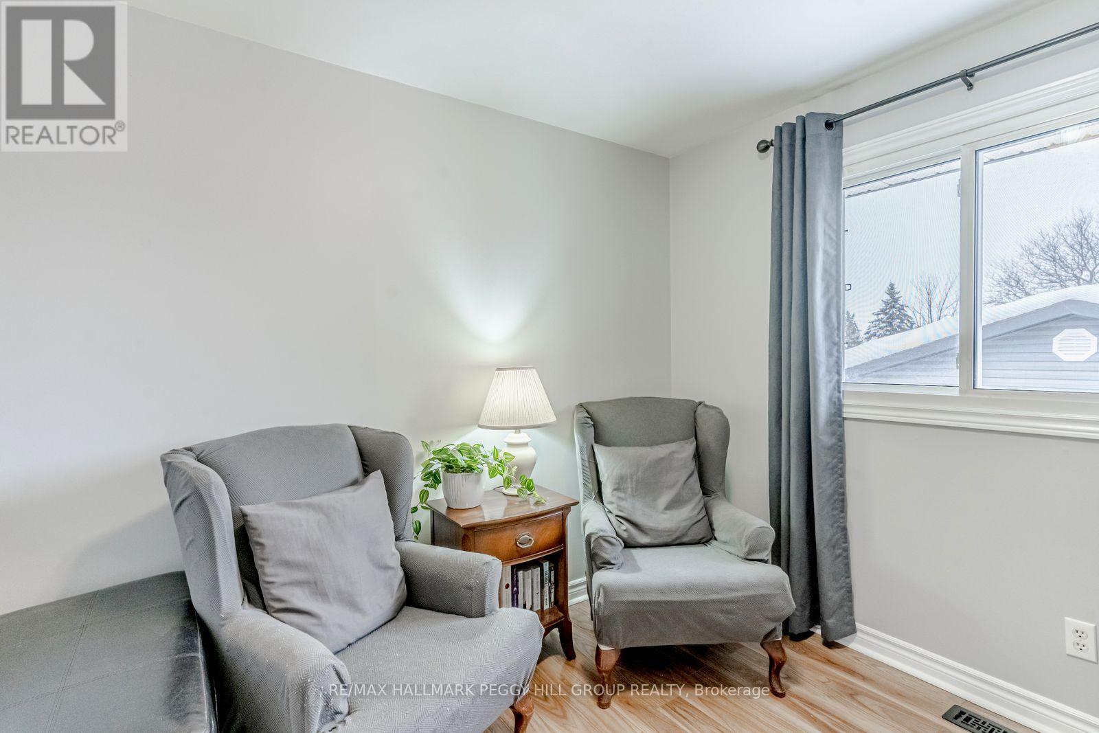 229 Deborah Way, Barrie (Painswick North), Ontario  L4N 4N8 - Photo 8 - S12769792