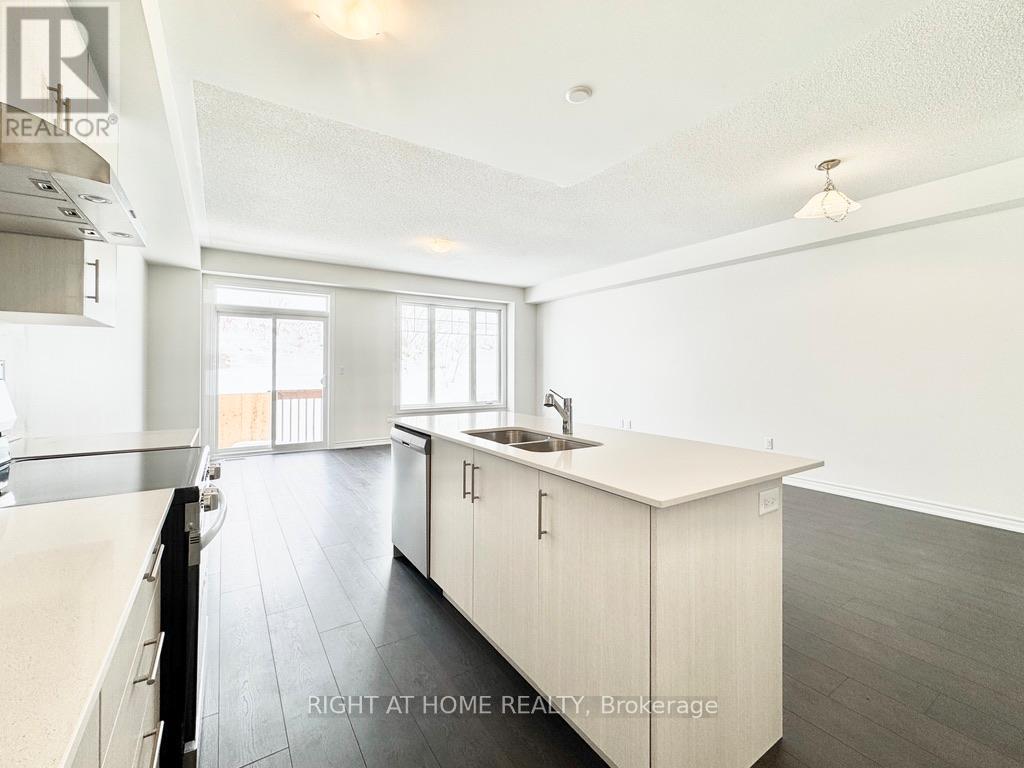 140 Greer Street, Barrie, Ontario  L9J 0R7 - Photo 11 - S12769824