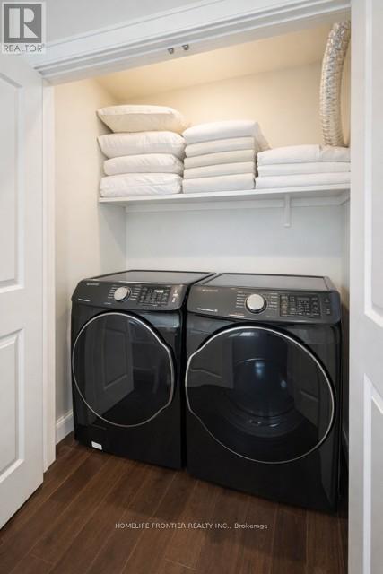 38 Henderson Avenue, Toronto, Ontario  M6J 2B8 - Photo 11 - C12765554