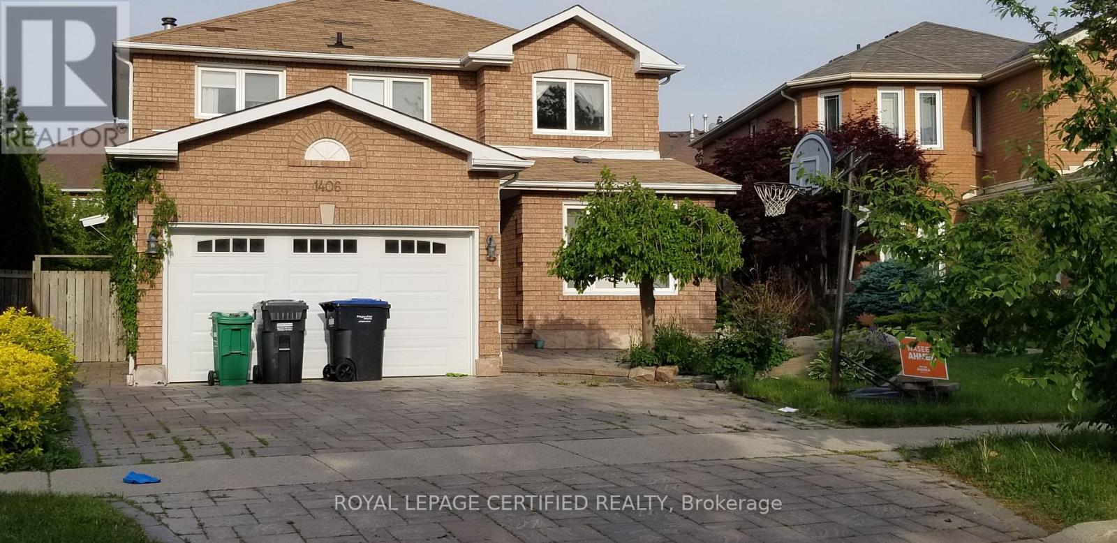 1406 Emerson Lane, Mississauga, Ontario  L5V 1L7 - Photo 19 - W12769788