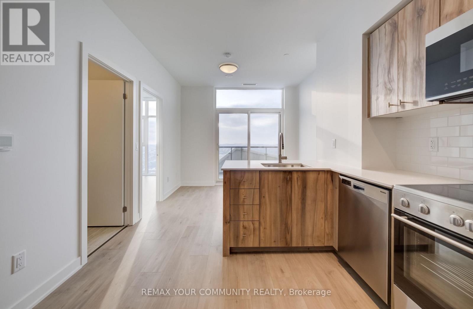 3704 - 25 Wellington Street, Kitchener, Ontario  N2G 0G5 - Photo 17 - X12769840