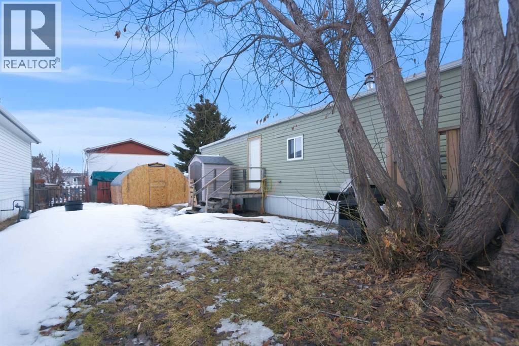 #36, 5344 76 Street, Red Deer, Alberta  T4P 2A6 - Photo 2 - A2284587