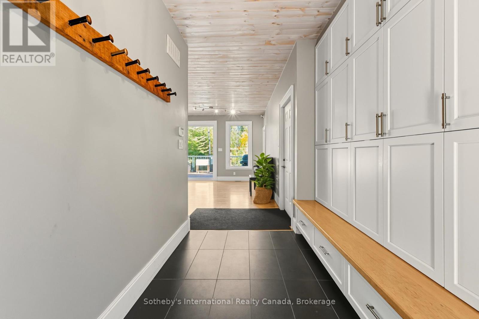 64 Bowyer Road, Huntsville, Ontario  P1H 2J4 - Photo 10 - X12448426