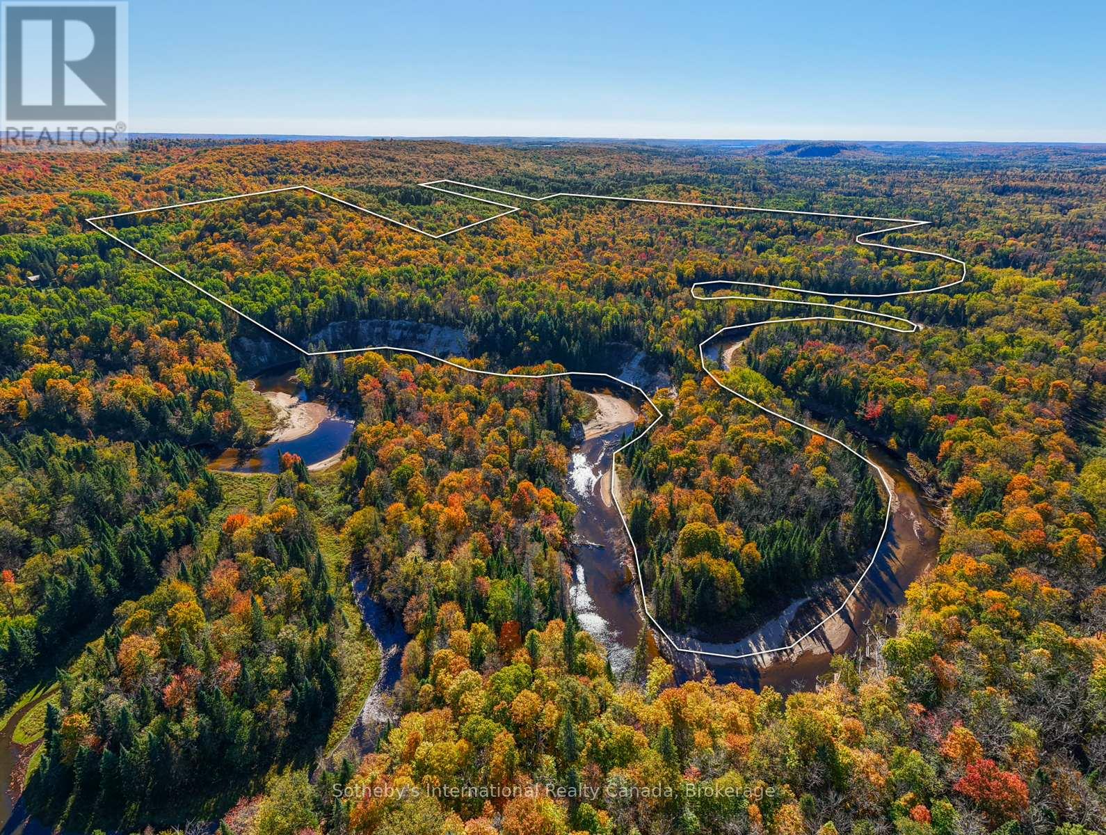 64 Bowyer Road, Huntsville, Ontario  P1H 2J4 - Photo 5 - X12448426