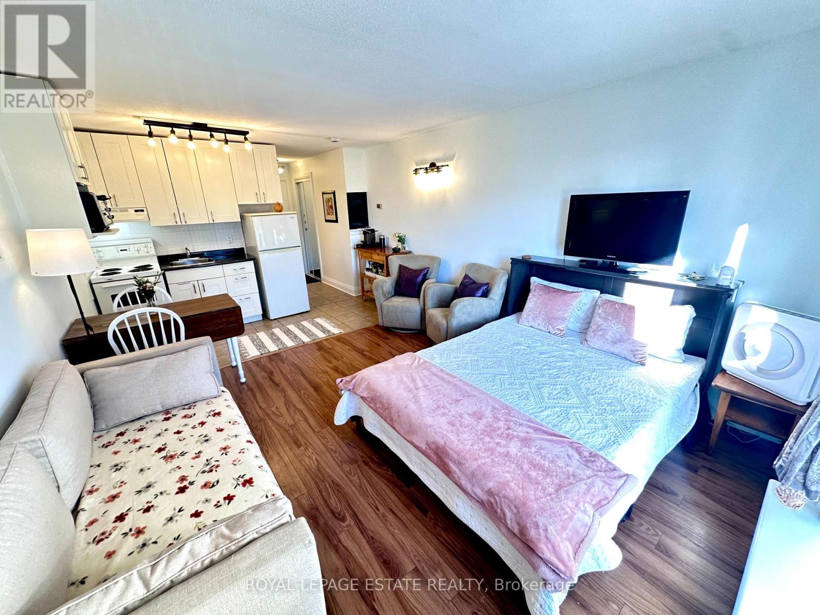 309 - 123 Woodbine Avenue, Toronto, Ontario  M4L 3V8 - Photo 15 - E12768570