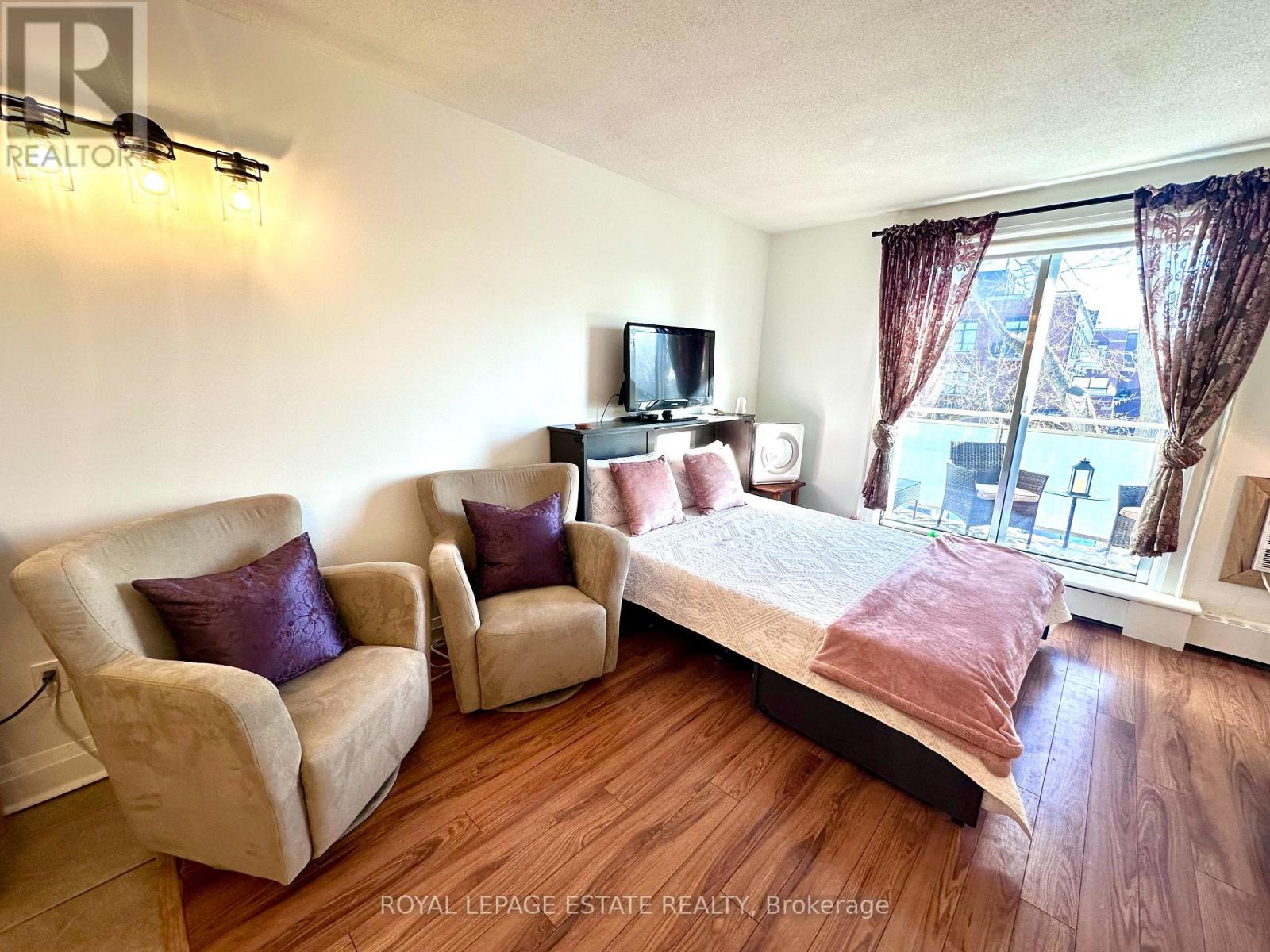 309 - 123 Woodbine Avenue, Toronto, Ontario  M4L 3V8 - Photo 9 - E12768570