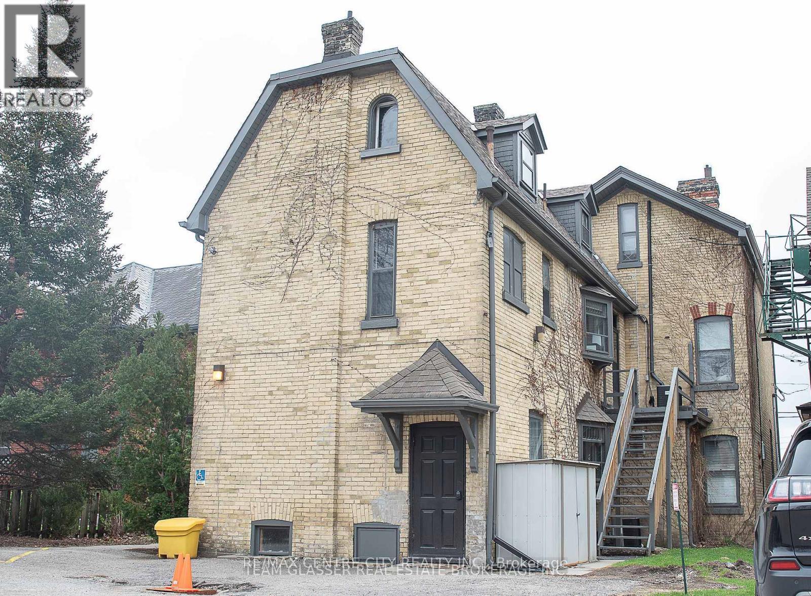 474 King Street, London East (East K), Ontario  N6B 1T1 - Photo 4 - X12762156