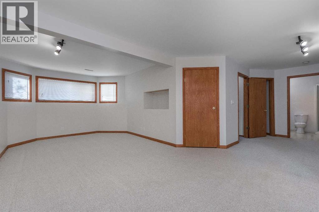 137 Arbour Ridge Heights Nw, Calgary, Alberta  T3G 3Z1 - Photo 28 - A2284155