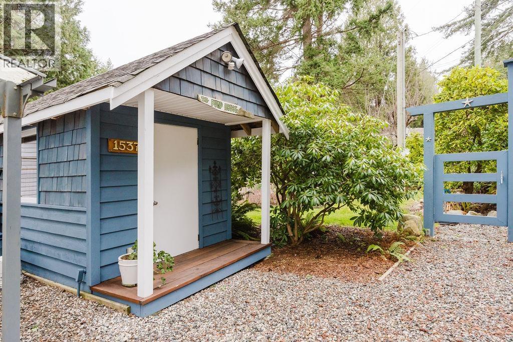 1537 Mccullough Road, Sechelt, British Columbia  V7Z 0A5 - Photo 12 - R3083899