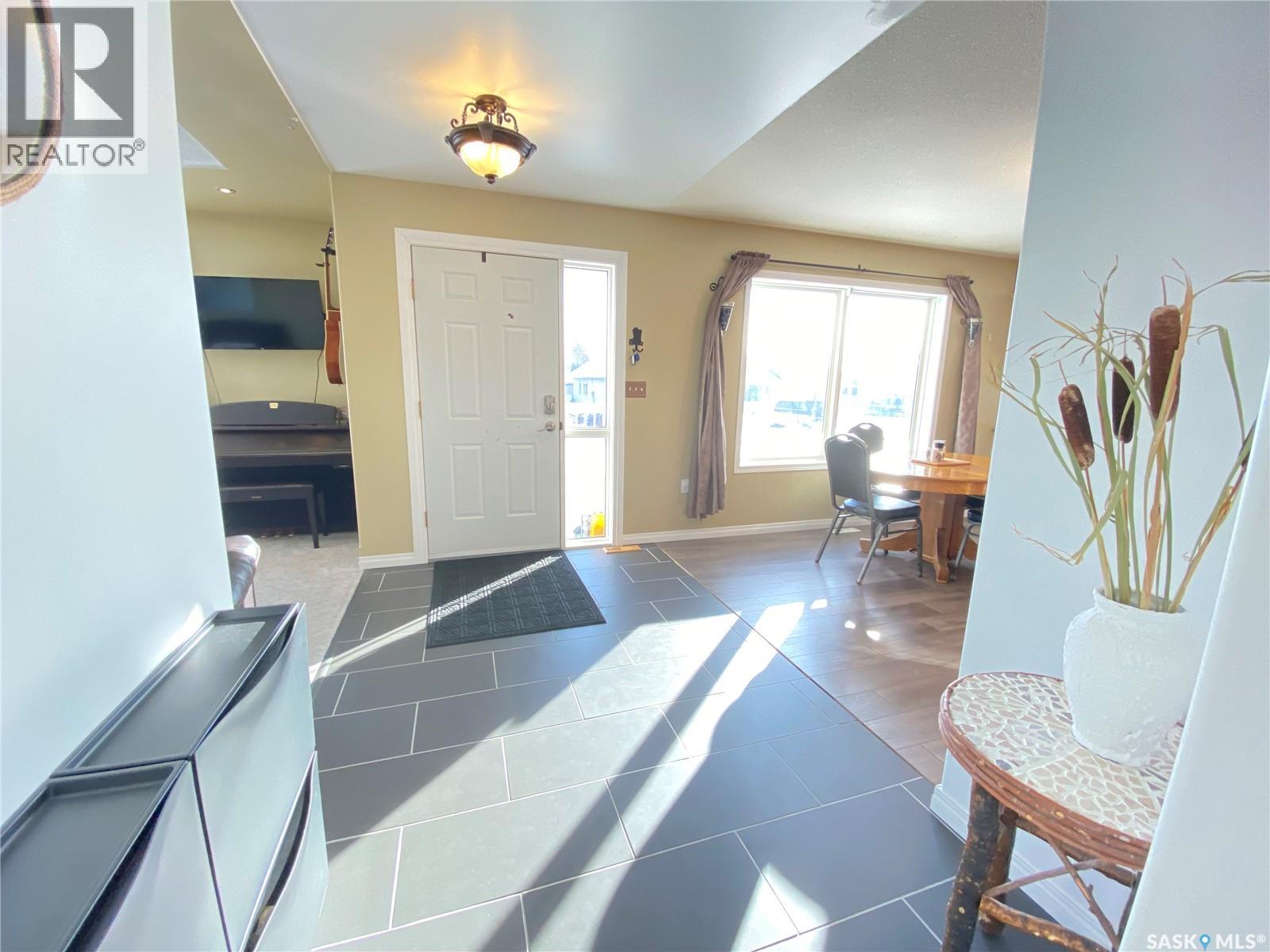 11 Harrigan Crescent, Maple Creek, Saskatchewan  S0N 1N0 - Photo 35 - SK027659