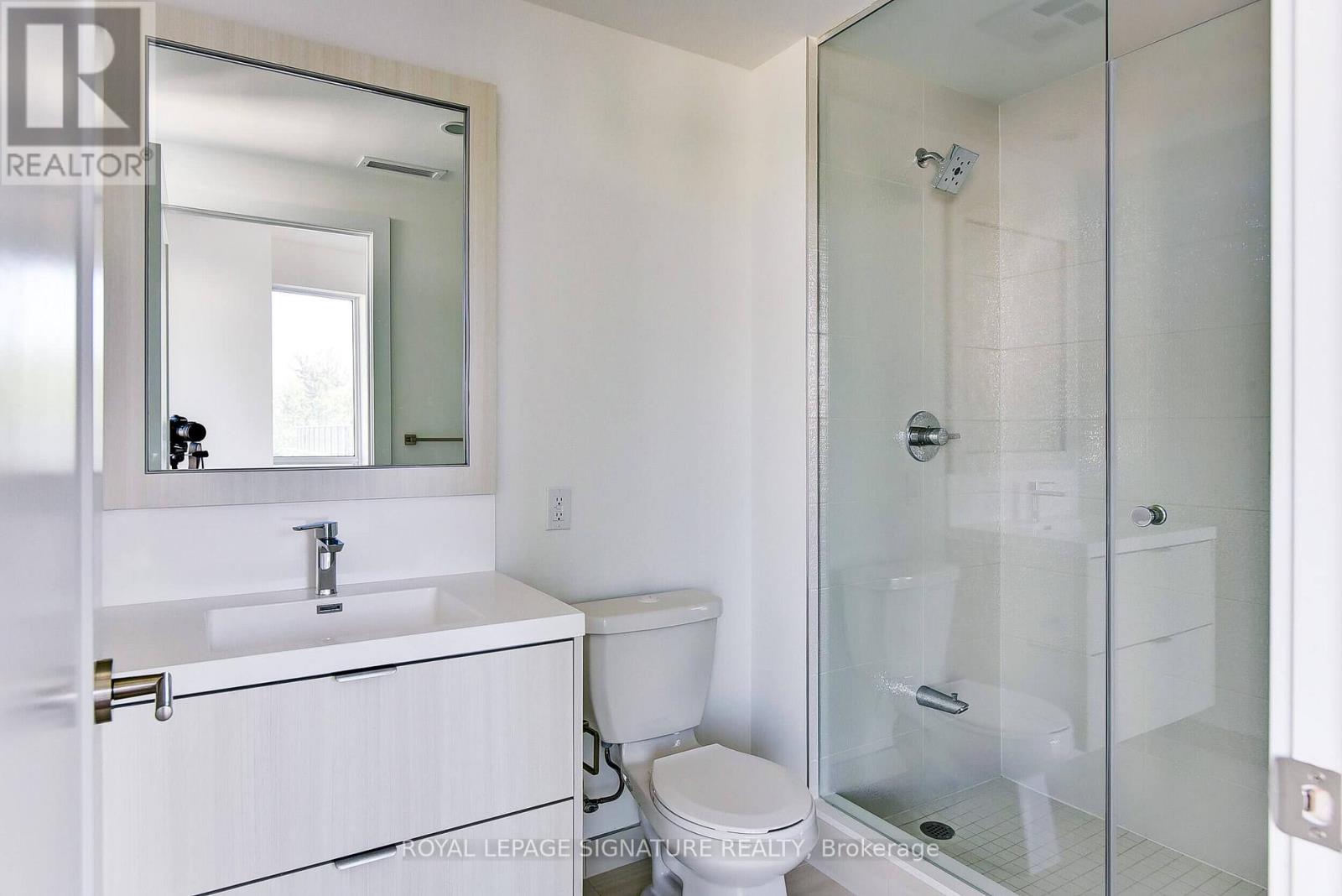 506 - 80 Vanauley Street, Toronto, Ontario  M5T 2H6 - Photo 11 - C12769850