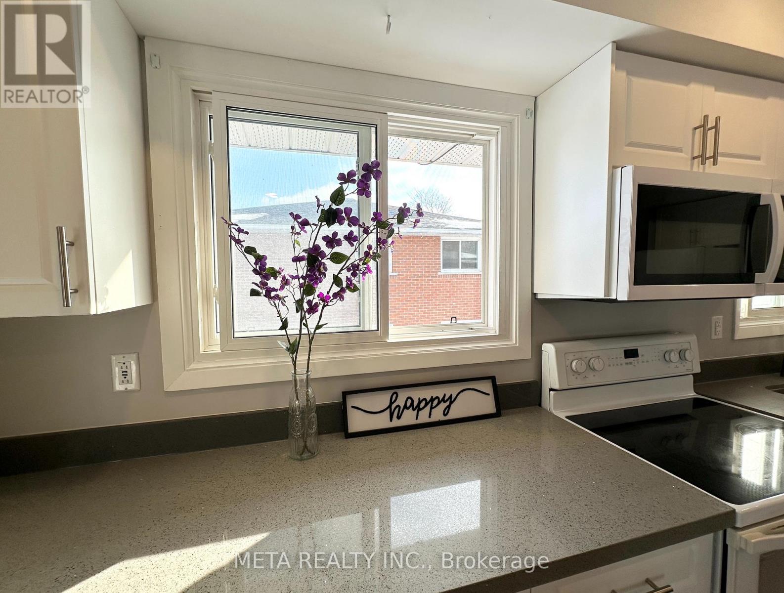 1398 Lakefield Street, Oshawa, Ontario  L1J 3Y9 - Photo 7 - E12769782