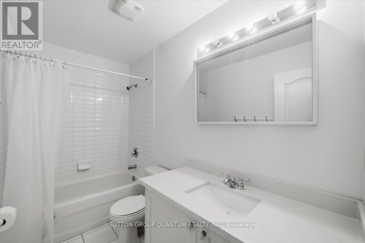 2 - 2375 Truscott Drive, Mississauga, Ontario  L5J 3R2 - Photo 18 - W12769846