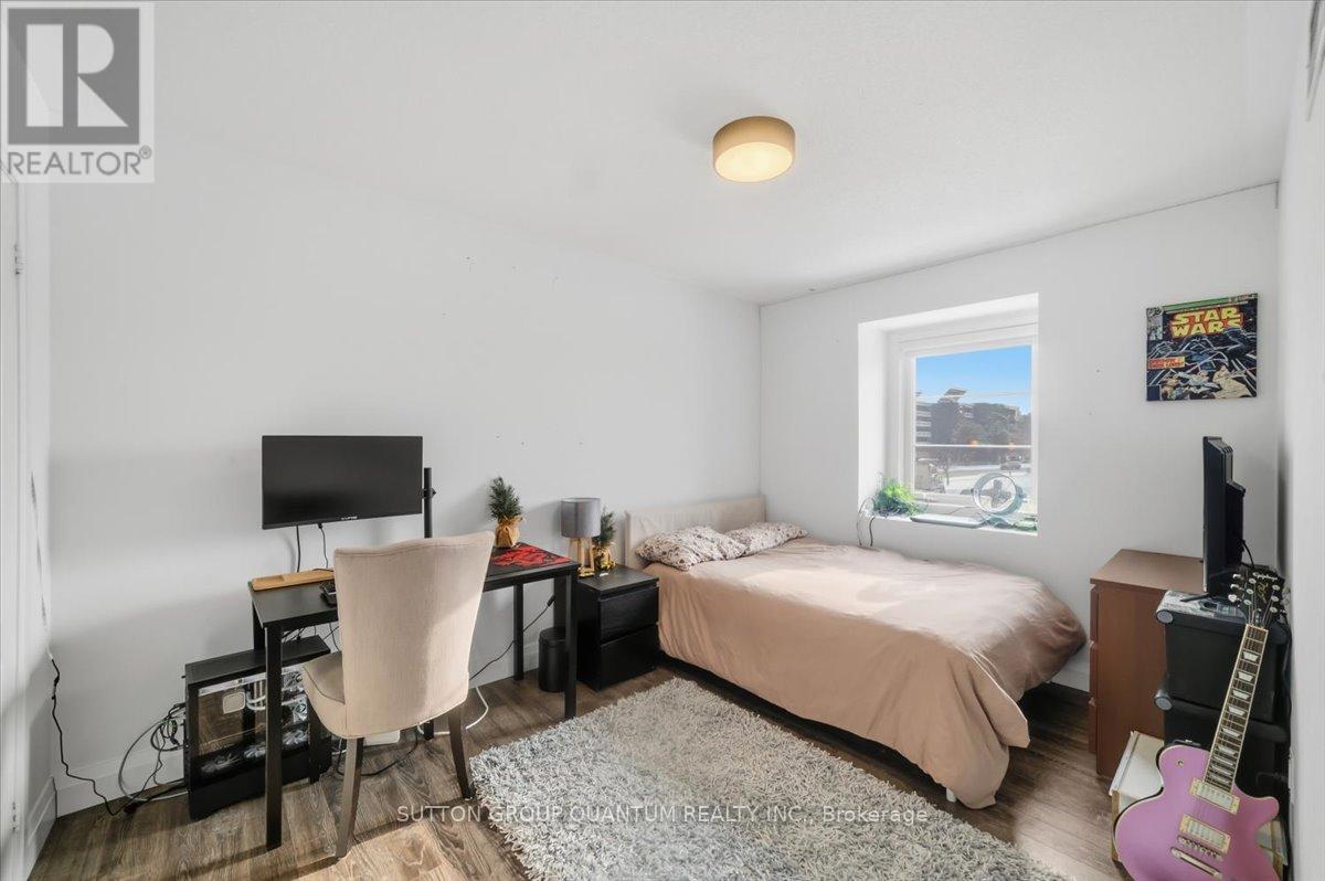 2 - 2375 Truscott Drive, Mississauga, Ontario  L5J 3R2 - Photo 20 - W12769846